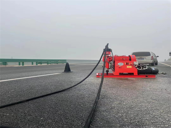 明溪马路路基路面开裂下沉注浆加固灌浆